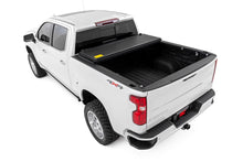 Load image into Gallery viewer, Hard Low Profile Bed Cover | 5'10" Bed | Chevy/GMC Sierra 1500 (19-26)/Silverado 1500 (19-26) 