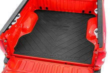Load image into Gallery viewer, Bed Mat | 6'7" Bed | RC Logo | Chevy/GMC Sierra 1500 (19-26)/Silverado 1500 (19-26) 