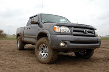 Load image into Gallery viewer, 2.5 Inch Lift Kit | N3 Struts | Toyota Tundra 4WD (2000-2006)