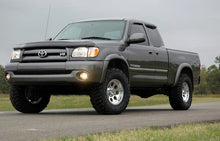 Load image into Gallery viewer, 2.5 Inch Lift Kit | N3 Struts | Toyota Tundra 4WD (2000-2006)