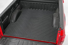 Load image into Gallery viewer, Bed Mat | 6'10" Bed | RC Logo | Ford F-250/F-350 Super Duty 2WD/4WD (17-26)